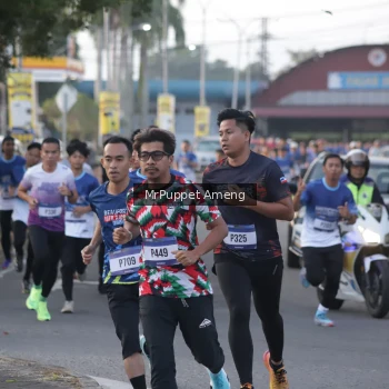 Runner Photo 3467902