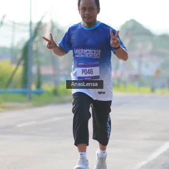 Runner Photo 3467909