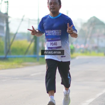 Runner Photo 3467920