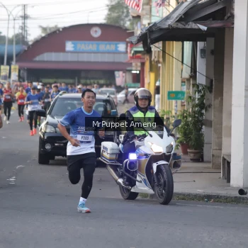 Runner Photo 3467935