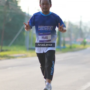 Runner Photo 3467944