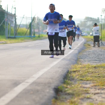 Runner Photo 3467960
