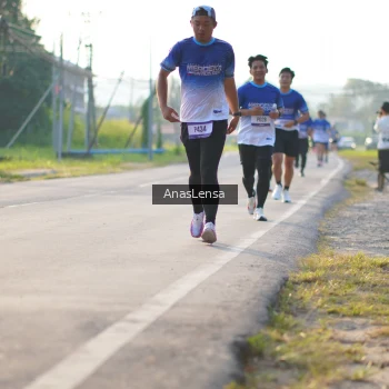 Runner Photo 3467962