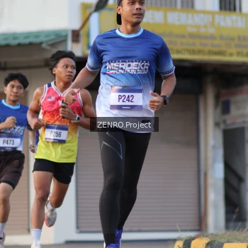 Runner Photo 3467964