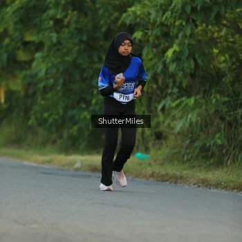 Runner Photo 3467973