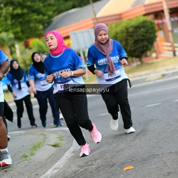 Runner Photo 3467980