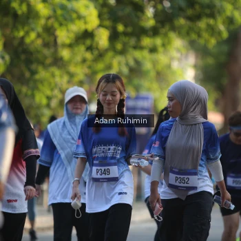 Runner Photo 3467994