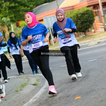 Runner Photo 3467999