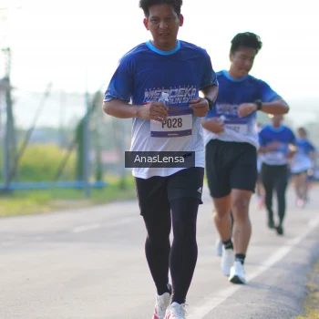 Runner Photo 3468006