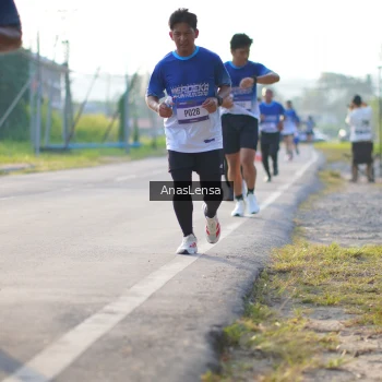 Runner Photo 3468008