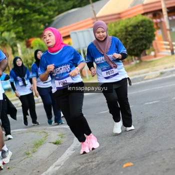Runner Photo 3468033