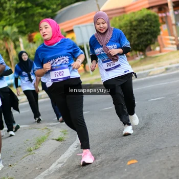 Runner Photo 3468034