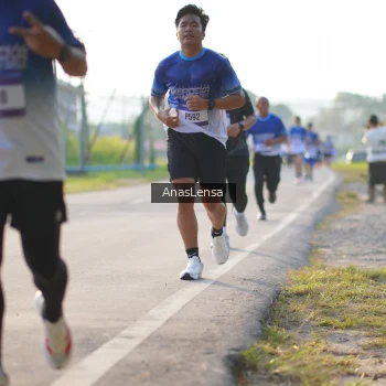 Runner Photo 3468045
