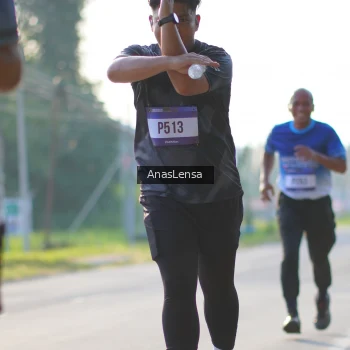 Runner Photo 3468072