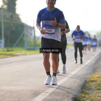 Runner Photo 3468074