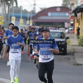 Runner Photo 3468083