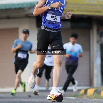 Runner Photo 3468091