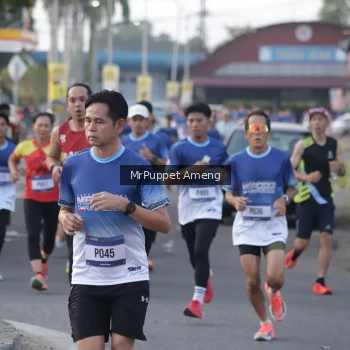 Runner Photo 3468098