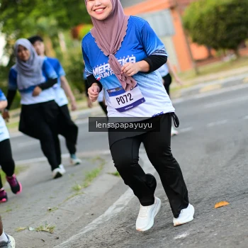 Runner Photo 3468106