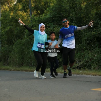 Runner Photo 3468107