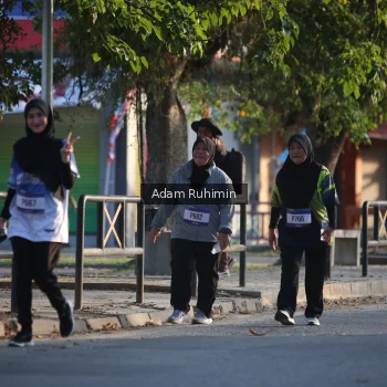 Runner Photo 3468131