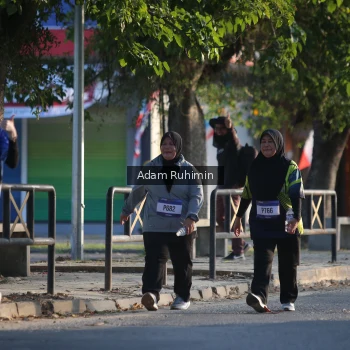 Runner Photo 3468136