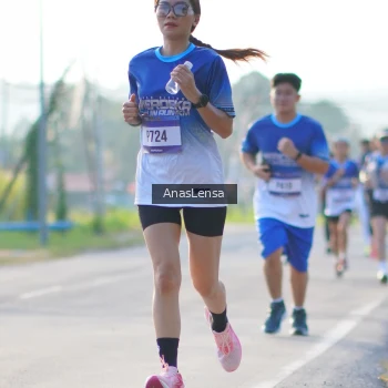 Runner Photo 3468151