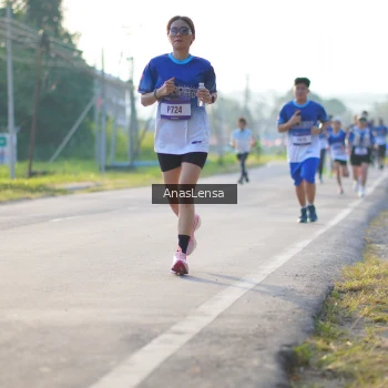 Runner Photo 3468159