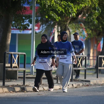 Runner Photo 3468172