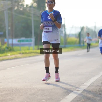 Runner Photo 3468189