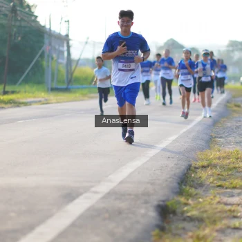 Runner Photo 3468224