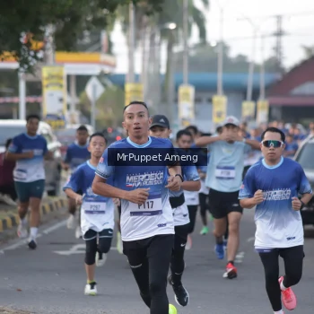 Runner Photo 3468274