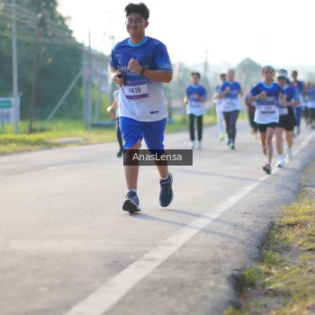 Runner Photo 3468285