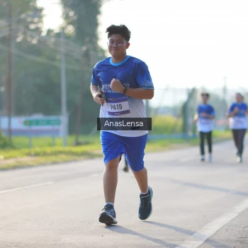 Runner Photo 3468296