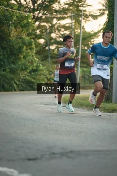 Runner Photo 3468331