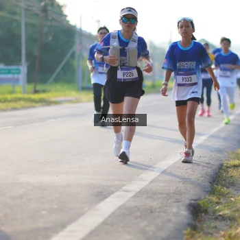 Runner Photo 3468356
