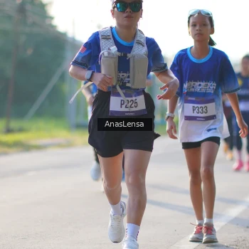 Runner Photo 3468362