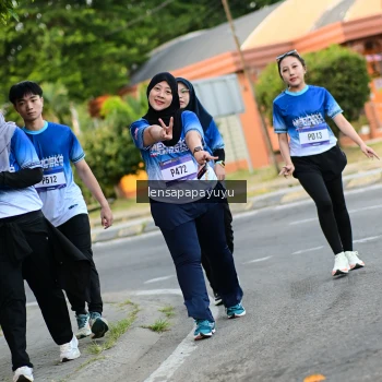 Runner Photo 3468368