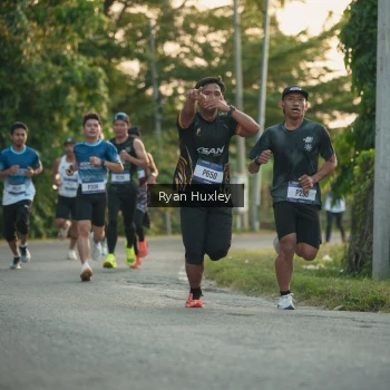 Runner Photo 3468387