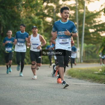 Runner Photo 3468391