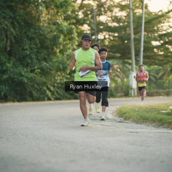 Runner Photo 3468426
