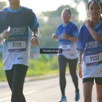 Runner Photo 3468457