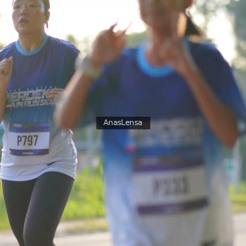 Runner Photo 3468473