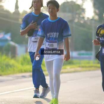 Runner Photo 3468498