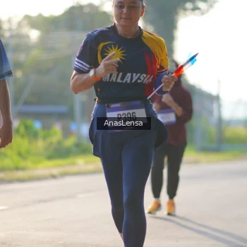 Runner Photo 3468504