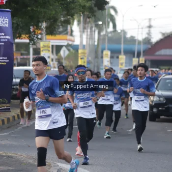Runner Photo 3468505