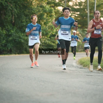 Runner Photo 3468525