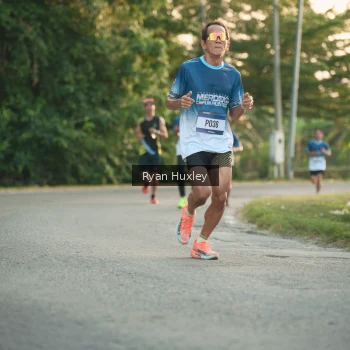 Runner Photo 3468526