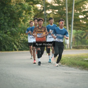 Runner Photo 3468577
