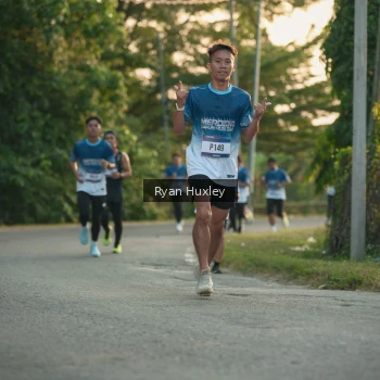 Runner Photo 3468580